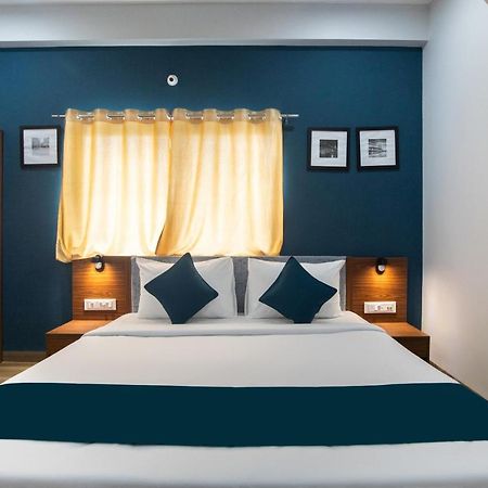 Hotel Ballfin Indore インドール エクステリア 写真