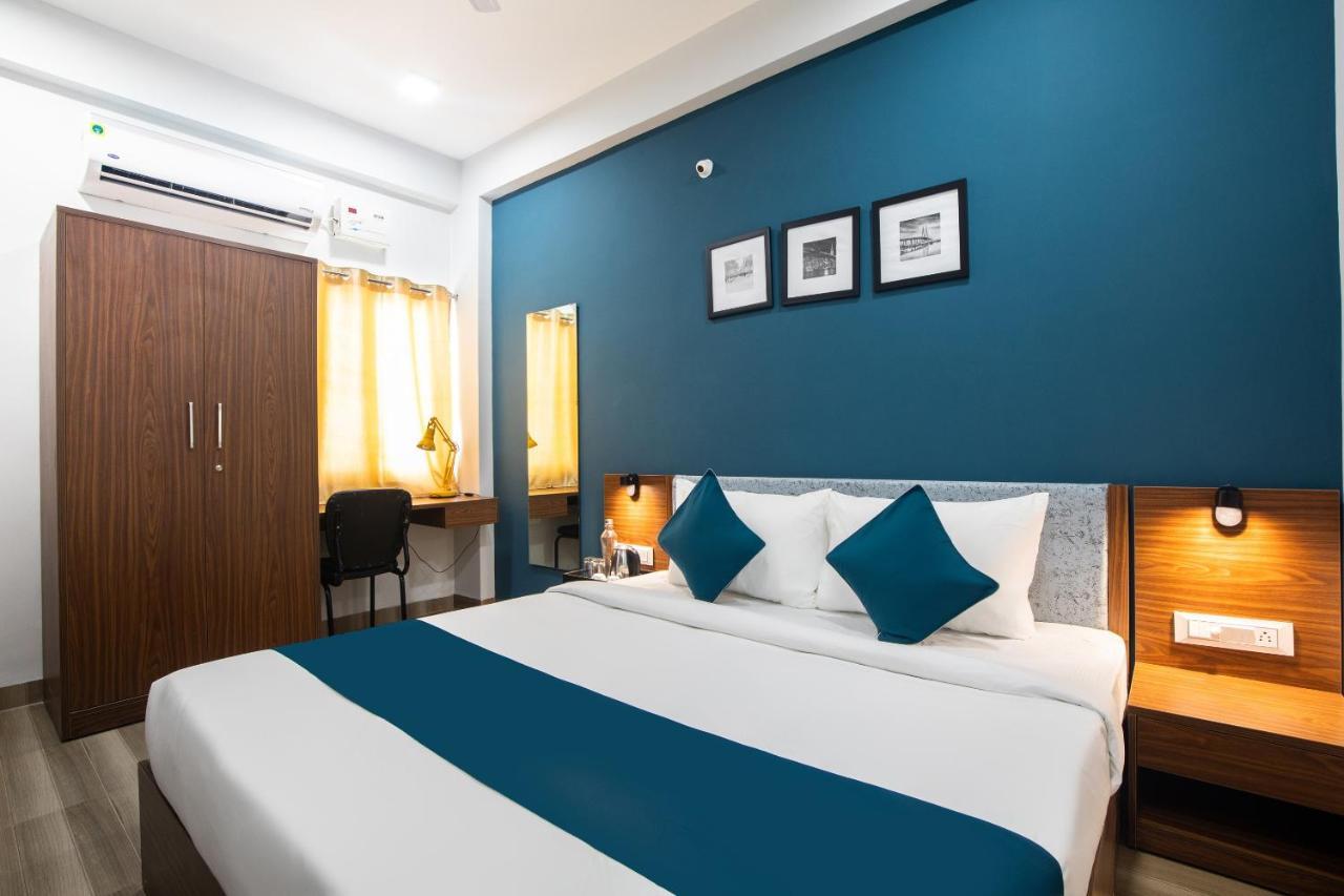Hotel Ballfin Indore インドール エクステリア 写真