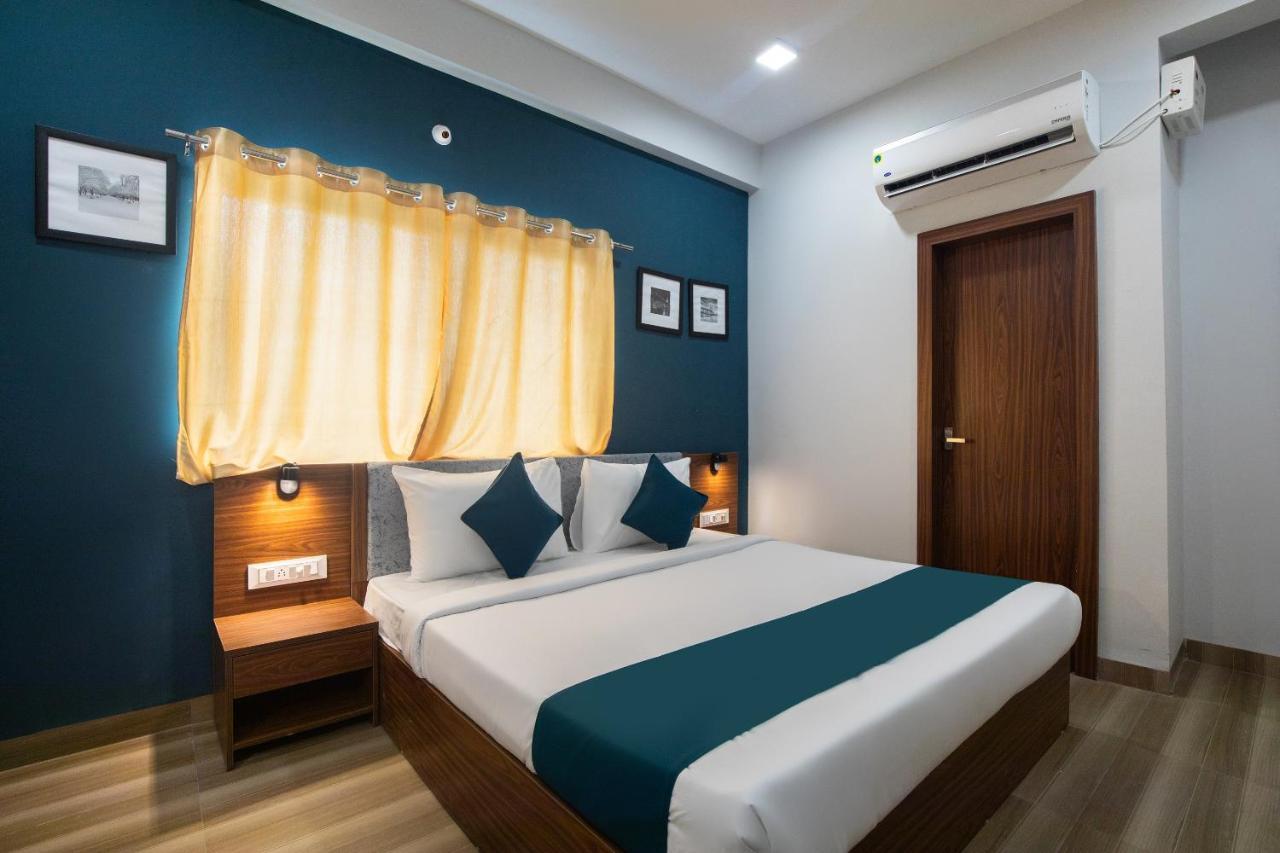 Hotel Ballfin Indore インドール エクステリア 写真